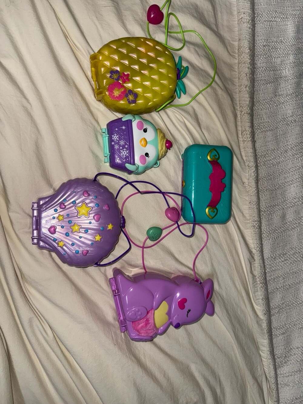 Mixed Lot of 5 Polly Pocket Wearable Compacts